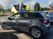 Hyundai i20 GDI PREMIUM 5