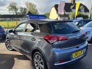 Hyundai i20 GDI PREMIUM 6