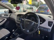 Hyundai i20 GDI PREMIUM 29