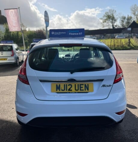 Ford Fiesta ZETEC 16V 7