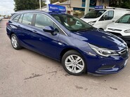 Vauxhall Astra TECH LINE NAV CDTI ECOTEC S/S 9