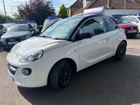 Vauxhall Adam GLAM 8