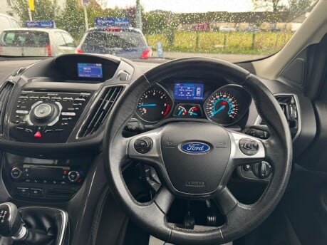 Ford Kuga TITANIUM TDCI 2WD 25