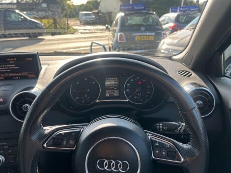 Audi A1 TDI S LINE 9