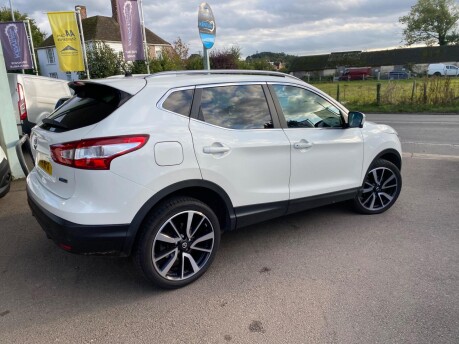 Nissan Qashqai DCI TEKNA 6