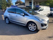 Peugeot 3008 BLUE HDI S/S ALLURE 9