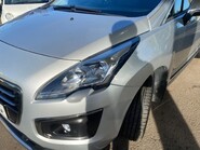 Peugeot 3008 BLUE HDI S/S ALLURE 11