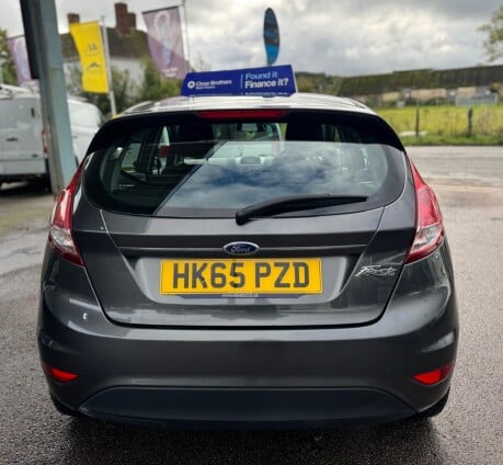 Ford Fiesta ZETEC 7