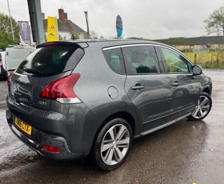 Peugeot 3008 BLUE HDI S/S ALLURE 4