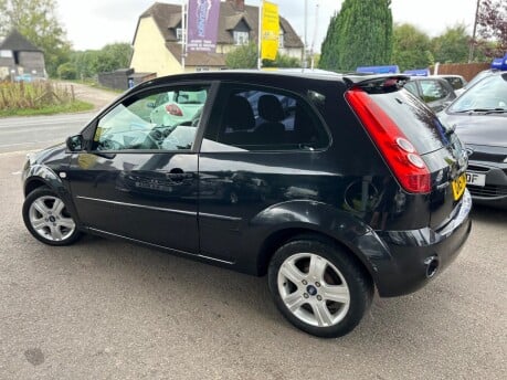 Ford Fiesta ZETEC CLIMATE TDCI 5