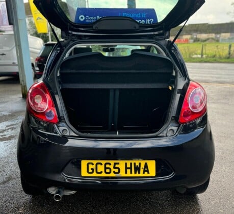 Ford Ka TITANIUM 37