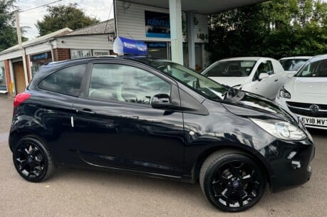 Ford Ka ZETEC BLACK EDITION 9