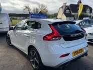 Volvo V40 D2 R-DESIGN 6