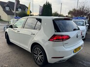 Volkswagen Golf SE TSI BLUEMOTION TECHNOLOGY 2