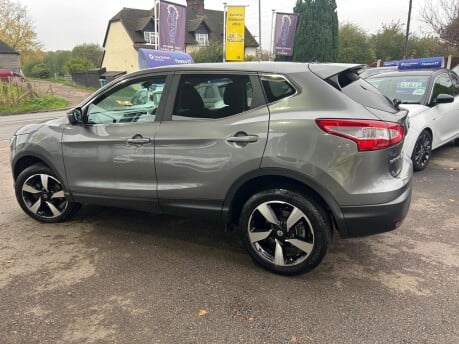 Nissan Qashqai DCI ACENTA 6