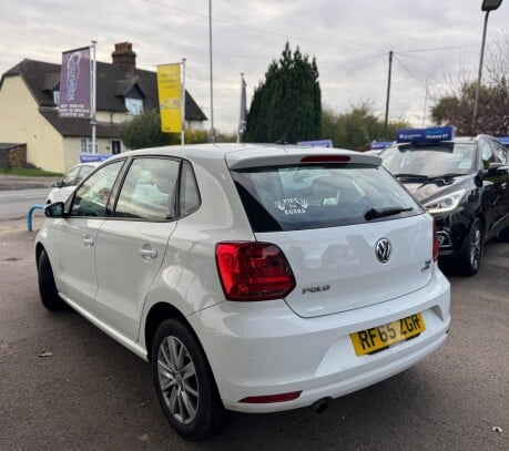 Volkswagen Polo SE TSI 2