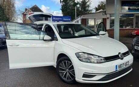 Volkswagen Golf SE TSI BLUEMOTION TECHNOLOGY 40