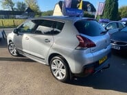 Peugeot 3008 BLUE HDI S/S ALLURE 6