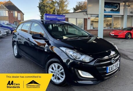 Hyundai i30 CRDI SE BLUE DRIVE 1