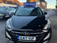 Hyundai i30 CRDI SE BLUE DRIVE 2