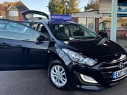 Hyundai i30 CRDI SE BLUE DRIVE 40