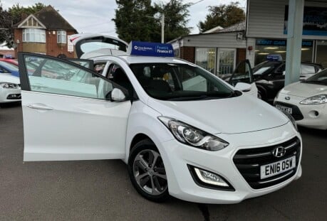 Hyundai i30 SE NAV 43