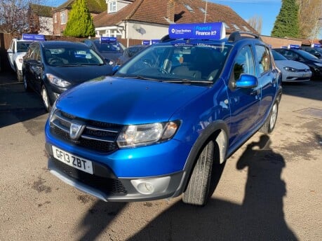 Dacia Sandero Stepway LAUREATE TCE 3