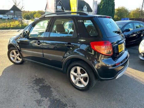 Suzuki SX4 GLX 6