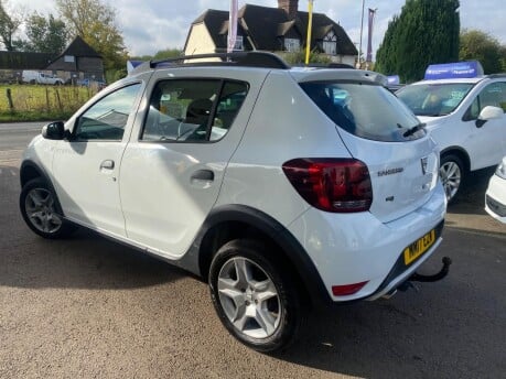 Dacia Sandero Stepway AMBIANCE DCI 7