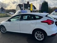 Ford Focus ZETEC TDCI 5