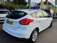 Ford Focus ZETEC TDCI 8