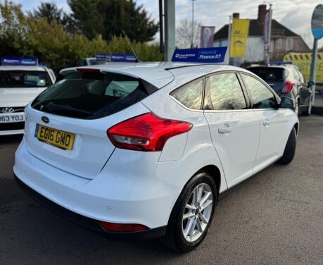 Ford Focus ZETEC TDCI 8