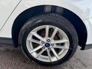 Ford Focus ZETEC TDCI 19