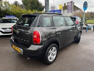 Mini Countryman ONE 12