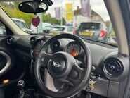 Mini Countryman ONE 13