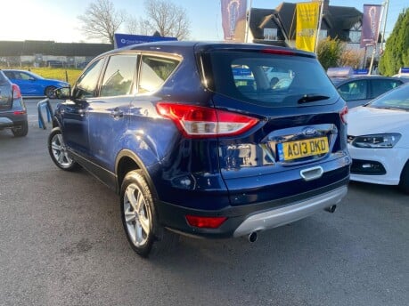 Ford Kuga ZETEC TDCI 6