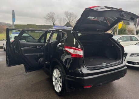 Nissan Qashqai DCI TEKNA 37