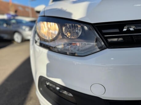 Volkswagen Polo R LINE TSI 12