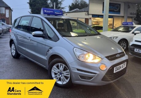 Ford S-Max ZETEC TDCI 1