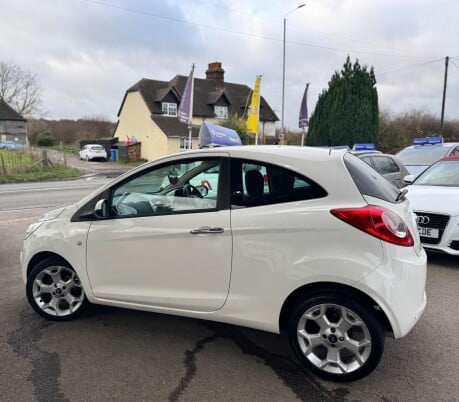 Ford Ka TITANIUM 5