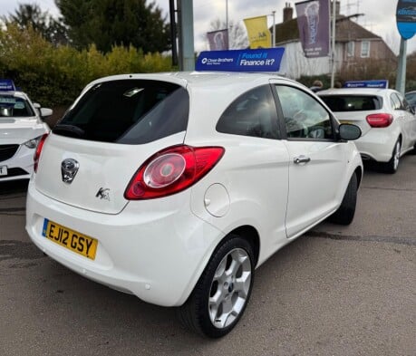 Ford Ka TITANIUM 8