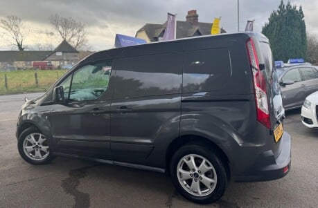 Ford Transit Connect 200 LIMITED P/V 8