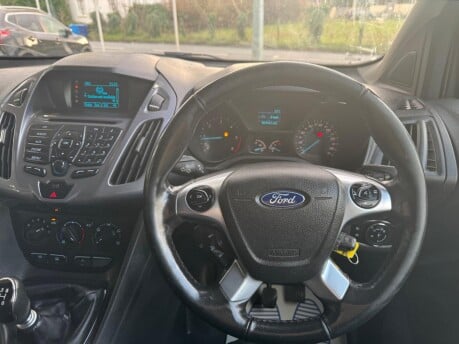 Ford Transit Connect 200 LIMITED P/V 30