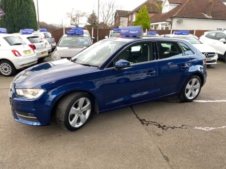 Audi A3 TDI SPORT 4