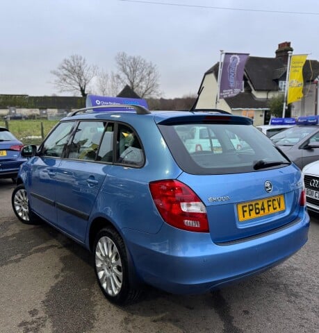 Skoda Fabia ELEGANCE TSI 6