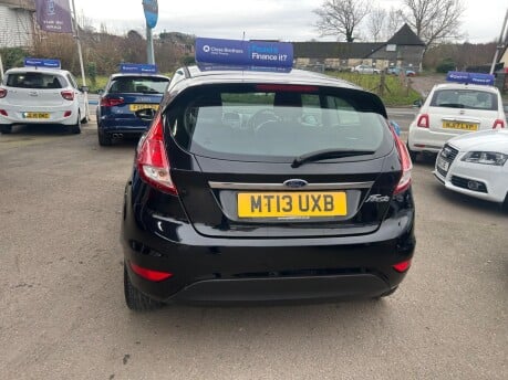 Ford Fiesta ZETEC 15