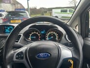 Ford Fiesta ZETEC 27