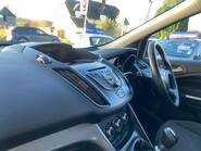 Ford Kuga ZETEC TDCI 31