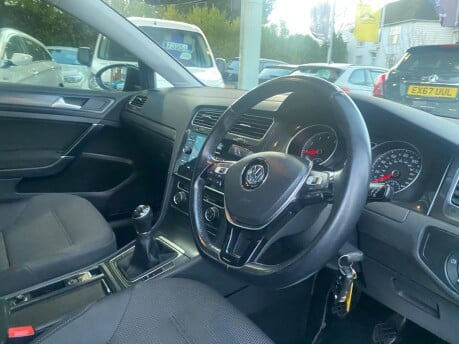 Volkswagen Golf SE NAVIGATION TSI EVO 24