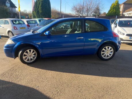 Renault Megane TECH RUN DCI 7